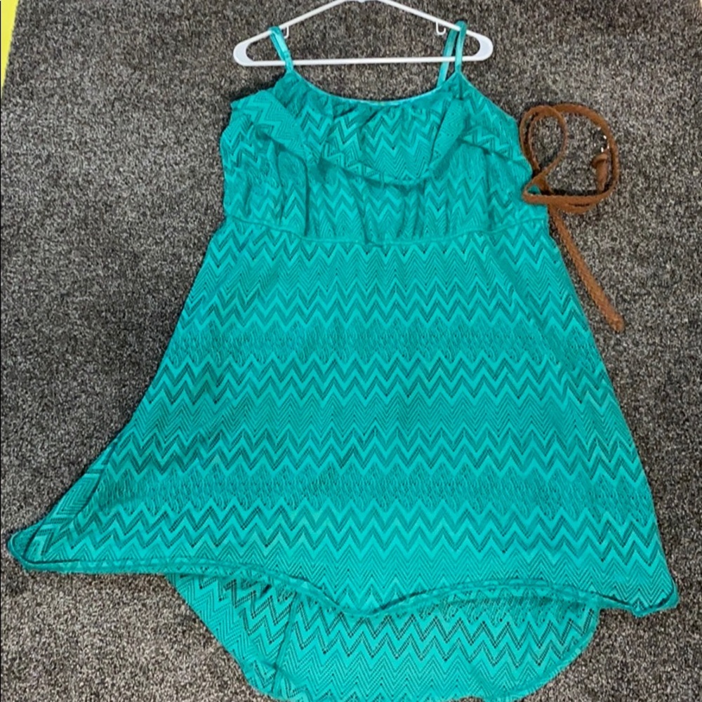 Super cute dress with belt! Size 3xl